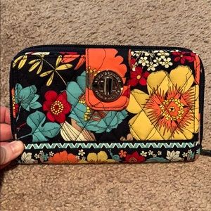Vera Bradley wallet